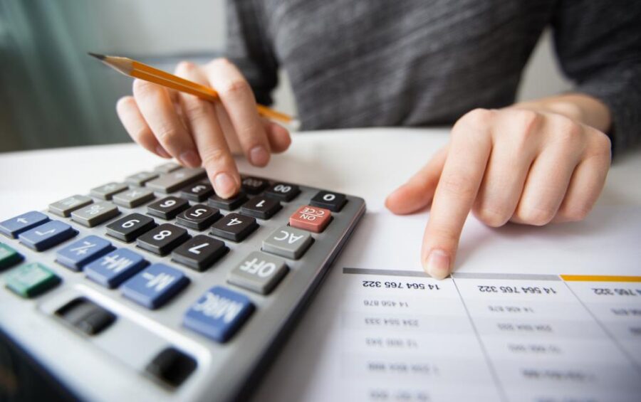 Como organizar o orçamento quando surge uma despesa inesperada